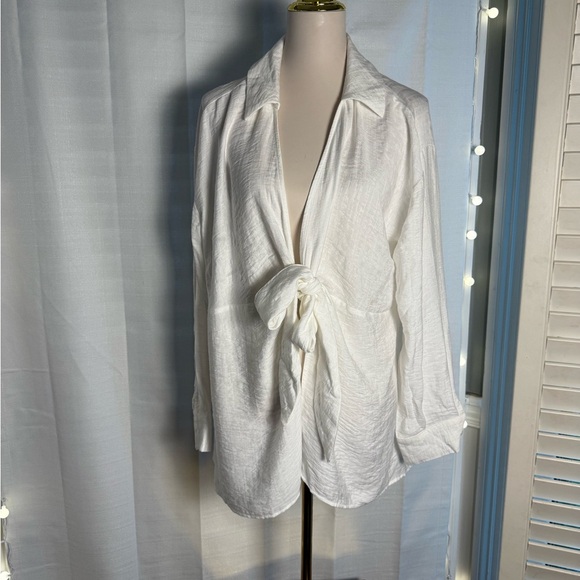 Lumiere Tops - Lumiere White Long Sleeve Tie-Front Shirt